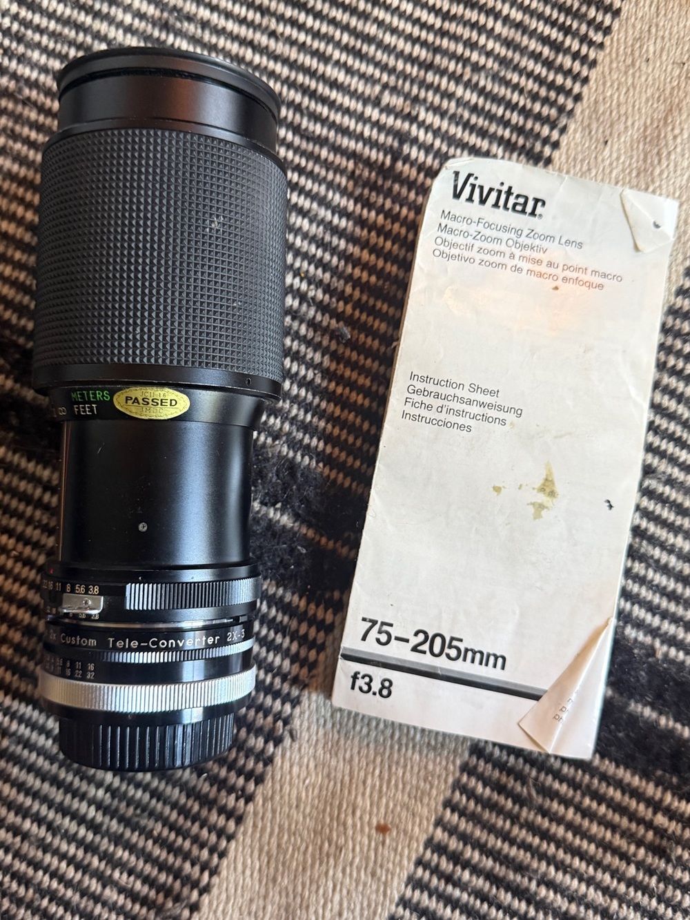Vivitar 75-205 mm Macro-Focusing Zoom Lens with free 2x Tele-Converter